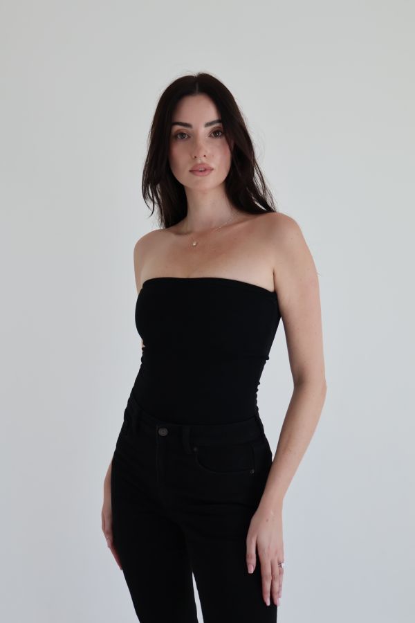 Andrea  Gallery