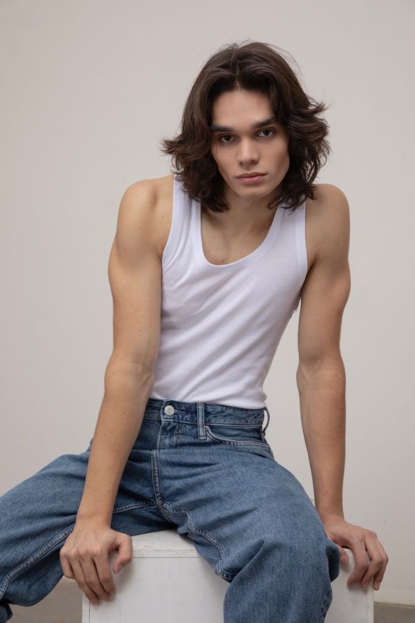 Lukas V Gallery