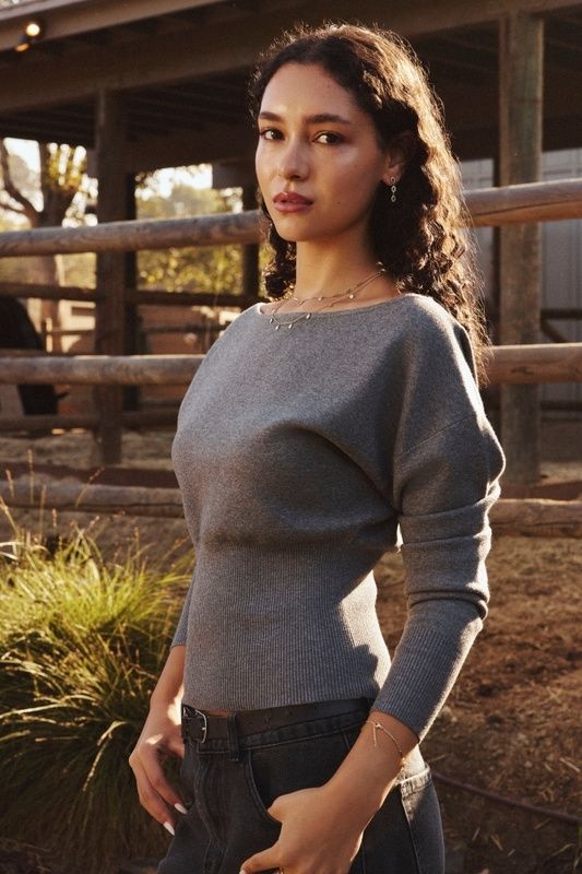 Anisa Gallery