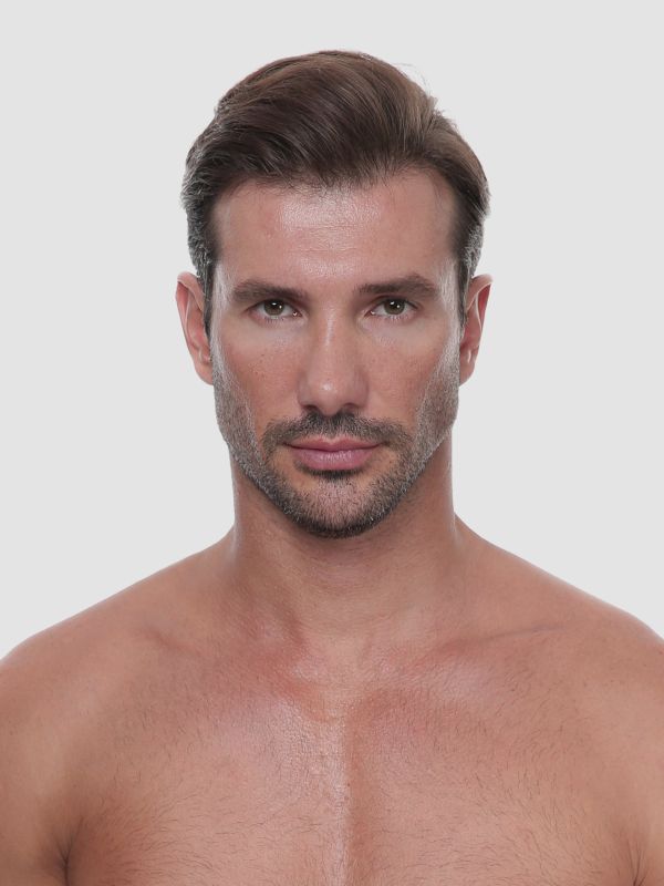 Artur Gallery