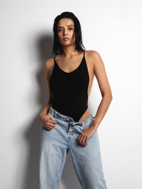 Ava  Gallery