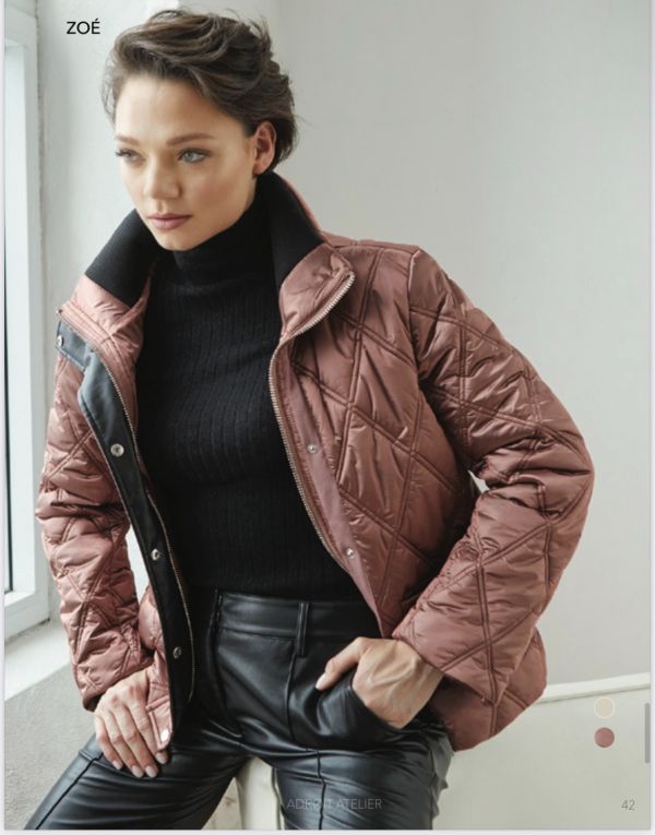 Noémie  Charest Gallery