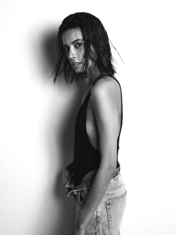 Ava  Gallery