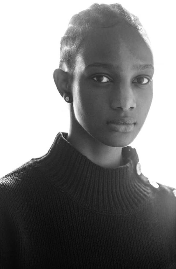 sara riak model portfolio photo