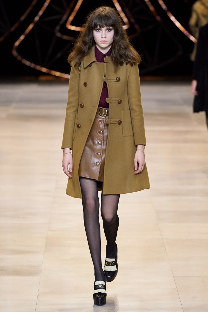 polly levin model catwalk photo