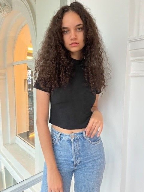laysla model polaroid photo